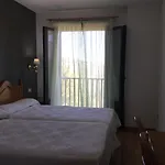 Cinco Castanos Hotel