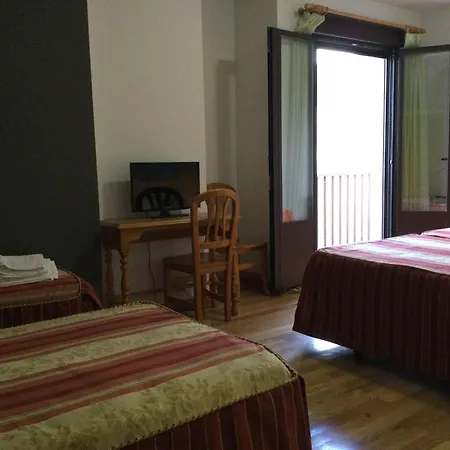 Cinco Castanos Hotel Candelario