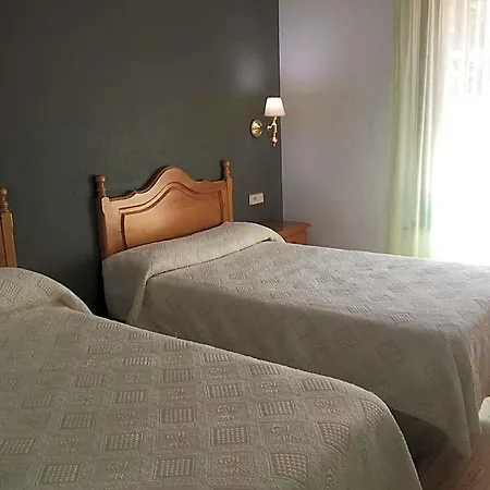 Hotel Cinco Castaños