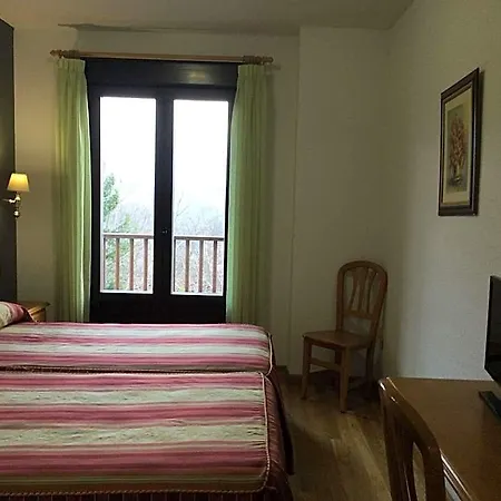 Hotel Cinco Castaños Candelario