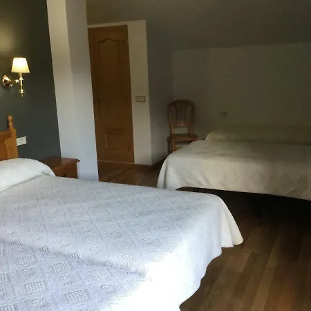 Cinco Castanos 2* Candelario