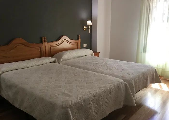 Cinco Castanos Candelario